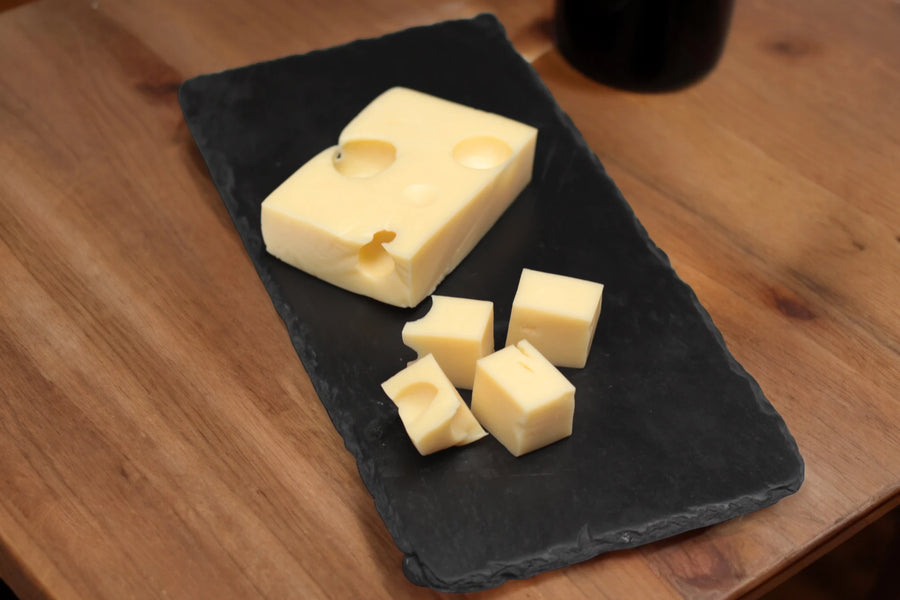 Emmental - El Gigante de los Alpes Suizos (200g)